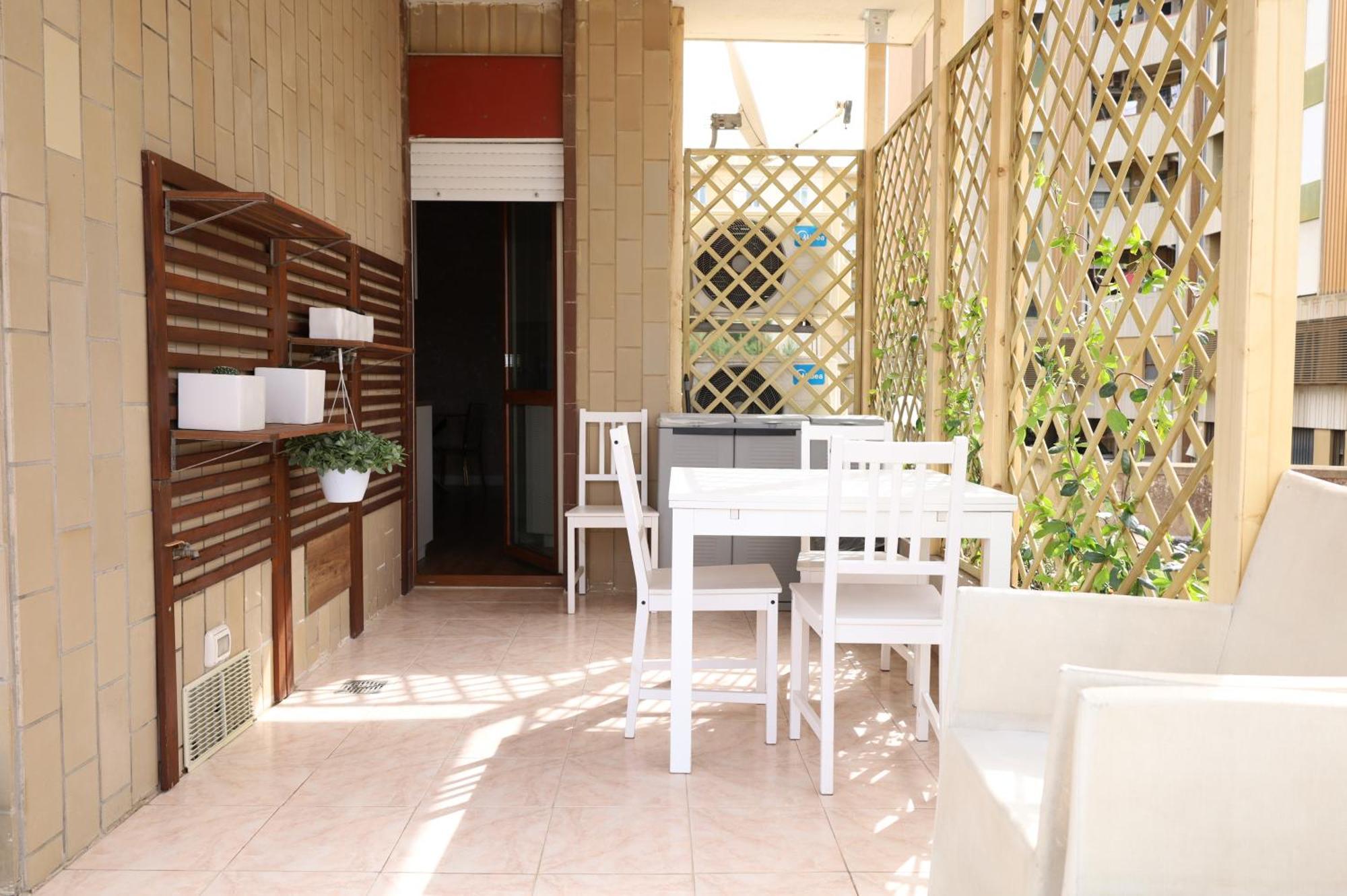 Jitaku Maine Apartment Cagliari Bagian luar foto