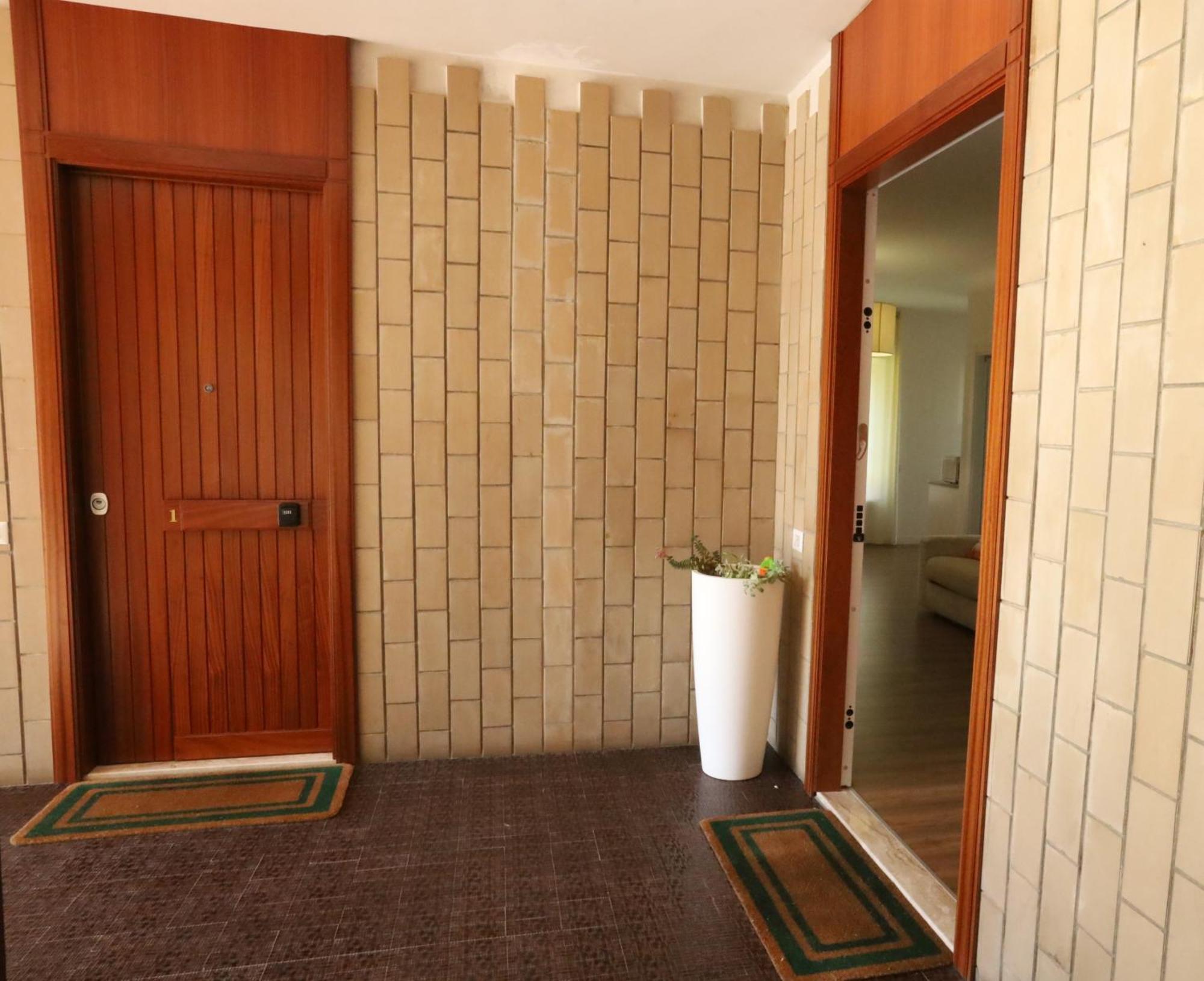 Jitaku Maine Apartment Cagliari Bagian luar foto